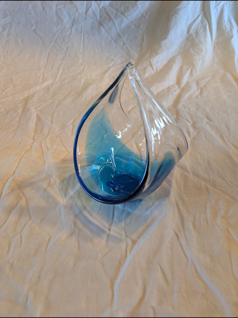 2/60$ Chalet Blue and Clear Teardrop Glass Basket